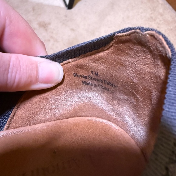 Men's Gray Loafers with Ribbon Detail - Picture 5 of 5